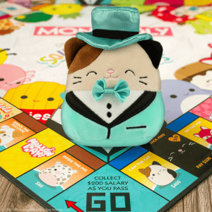 Monopoly: Squishmallows Collector's Edition - Image 3