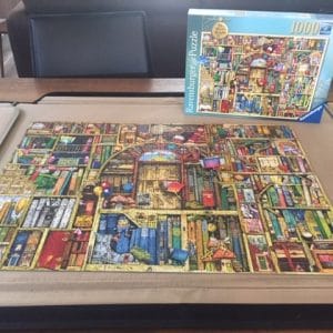 1000 pcs - The Bizarre Bookshop 2 - Image 3